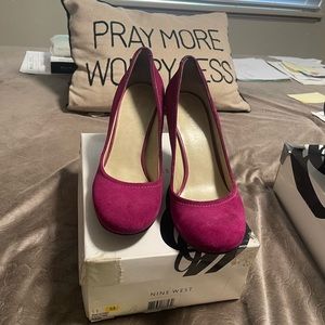 Nine West Scribe Suede Dark Pink sz 11